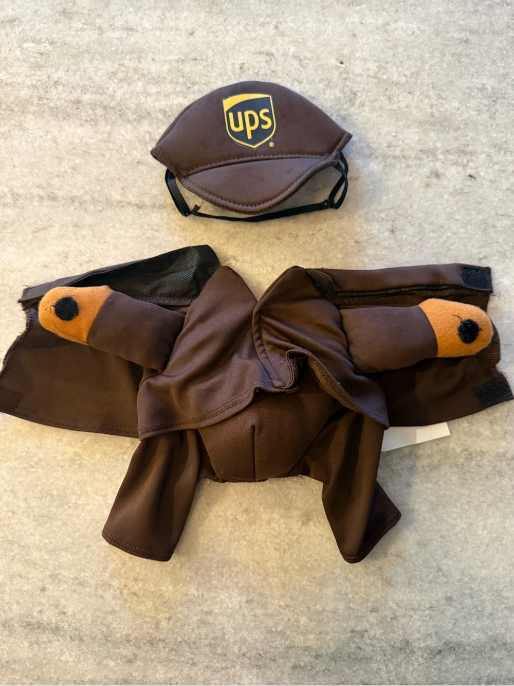 X-small Dog Halloween Costume - UPS driver - missing UPS box